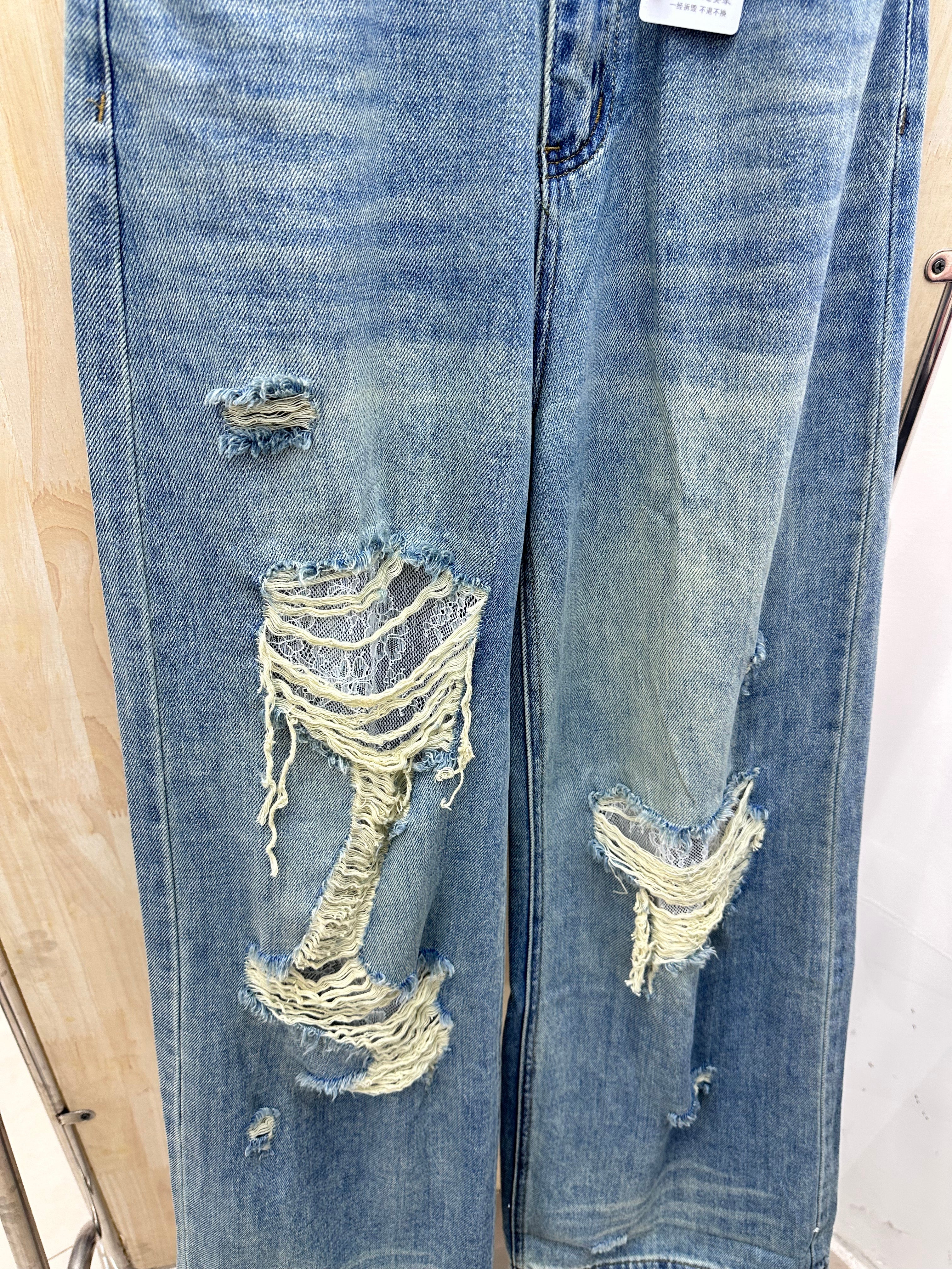 American street ripped jeans